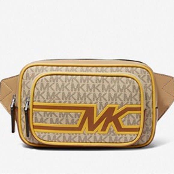 MICHAEL KORS Cooper Graphic Logo Sling Pack. 100% AUTHENTIC - Picture 5 of 5